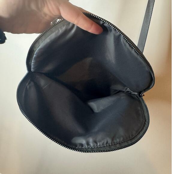 Gray Nylon Women's Crossbody Bag with Adjustable Strap Outdoor/ Travel / Sports - Picture 7 of 8